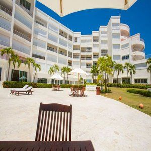 Coral Costa Caribe Beach Resort Хуан Долио Екстериор снимка