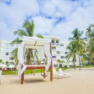 Coral Costa Caribe Beach Resort Хуан Долио Екстериор снимка