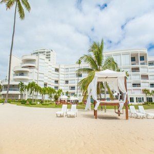 Coral Costa Caribe Beach Resort Хуан Долио Екстериор снимка