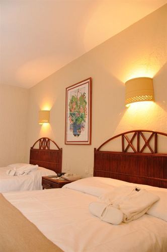 Coral Costa Caribe Beach Resort Хуан Долио Екстериор снимка